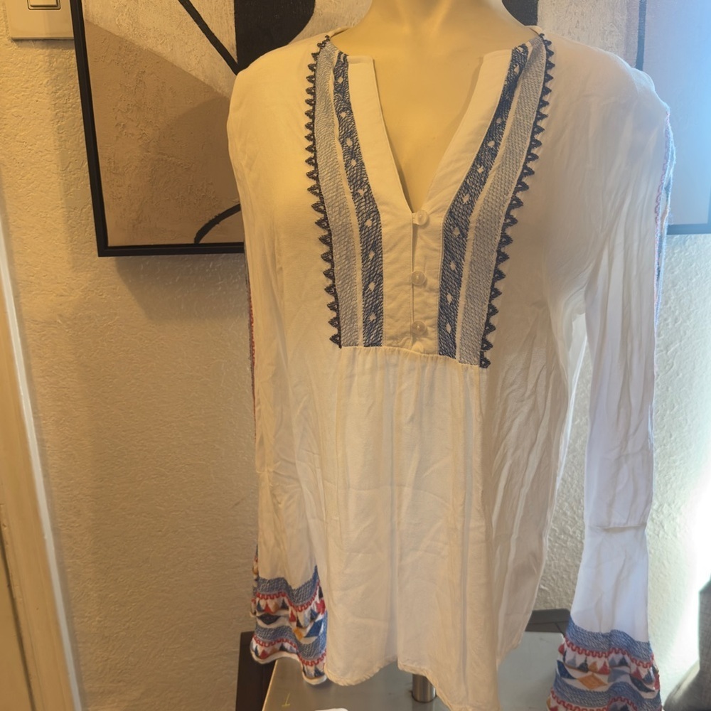 Roper White and Blue Embroidered Tunic